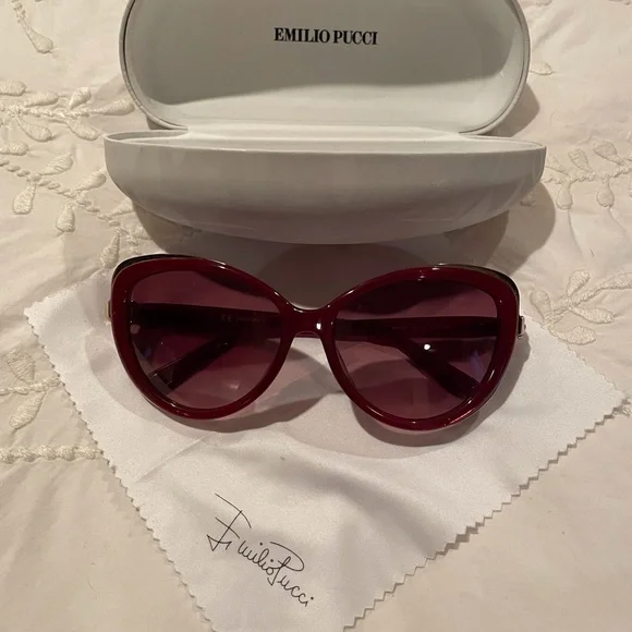 Emilio Pucci | Accessories | Rare Emilio Pucci Burgundy Red  display picture 3